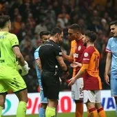 Spor yazarları Galatasaray - Antalyaspor maçını değerlendirdi! Sahada hakem yoktu