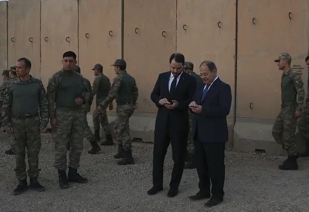 Erdoğan'dan Başika'daki askerlere moral telefonu-3