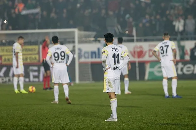 İşte Fenerbahçe'yi İstanbul'a götürecek otobüs! Uçaktan konforlu