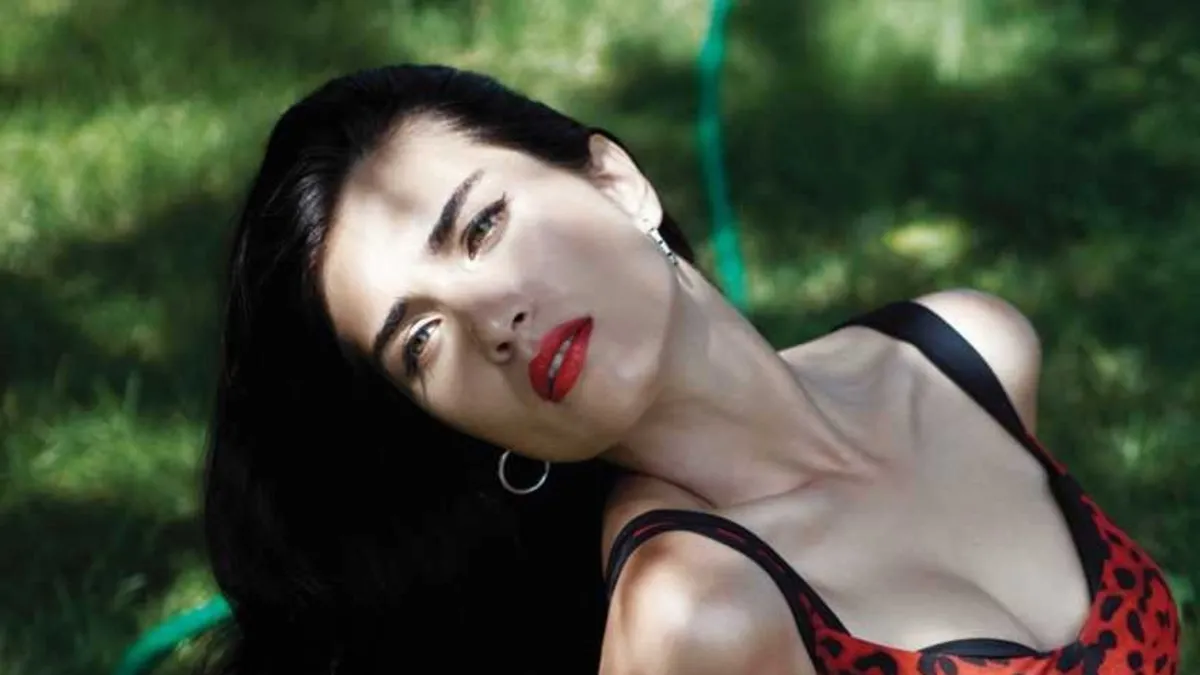 Küllenen aşk alevlendi: Tuba Büyüküstün ve İbrahim Kutluay birlikteliği yine yeni yeniden