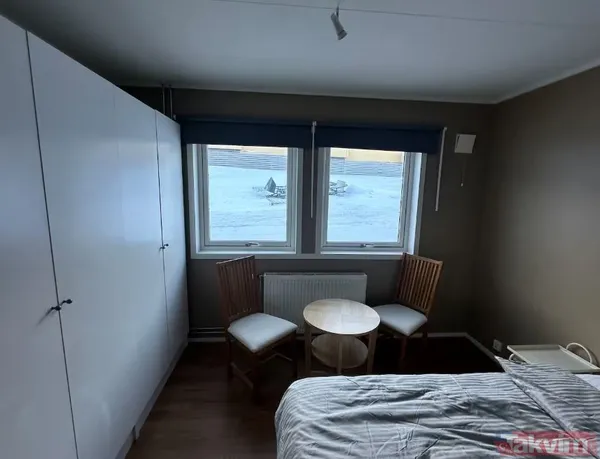 🏠 Svalbard'da Türkler Mülk Sahibi Olabilecek Mi? Evet! Antlaşmaya Taraf Olan Ülkelerin Vatandaşlarına Svalbard'da Mülk Edinme Hakkı Verildiği İçin, Türk...