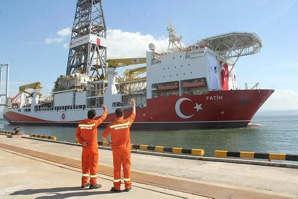 Berat Albayrak, ilk yerli sondaj gemisi Fatih'i Akdeniz'e Uğurlama Töreni'nde konuştu-2