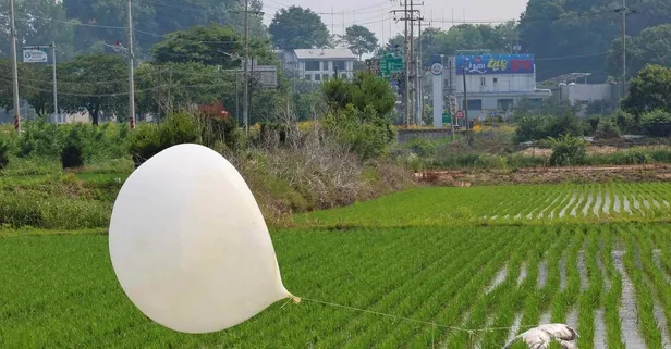 Kim Jong Un’dan yeni hamle! Güney Kore’ye yine çöp balonu gönderdi
