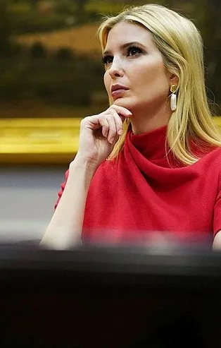 Beyaz Saray'da Kovid-19 şoku!