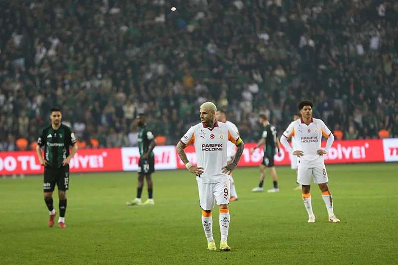Galatasaray'ın Kocaelispor yenilgisi sonrası şok sözler! "Tembellik ve gevşeme" - 11