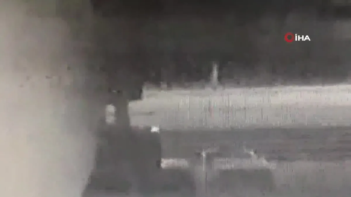 Konya'daki feci kaza kamerada! Yolun karşısına geçerken otomobil çarpan 19 yaşındaki Halime Küçükkocabaş hayatını kaybetti!