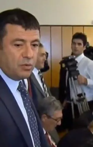 Sokaklarda dehşet saçtı, DHKP-C'li teröristi Meclis'e çıkardı: İşte CHP'li Veli Ağbaba'nın siyasi hayatı