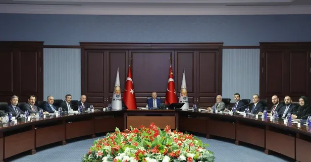 Türkiye'den Suriye mesajı: "Bir ülkede iki ordu olmaz"