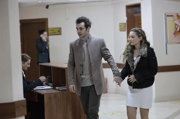 defteri-kapaniyor-gozunun-yasina-bakmayacak-baska-caresi-yok-artik-star-tvdeki-seruveni-son-bulacak-1613487590503.jpg Defteri kapanıyor gözünün yaşına bakmayacak! Başka çaresi yok Star TV'deki serüveni artık son bulacak-8