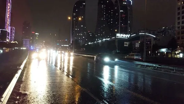 Son dakika: İstanbul'da gece yarısı yaşanan trafik kazasında ortalık savaş alanına döndü! 1 ölü 1 yaralı-6