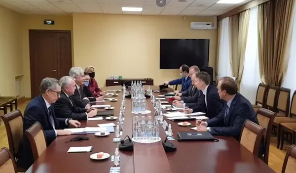 rusya-yiginak-yapmaya-basladi-abd-harekete-gecti-cia-baskani-burns-moskovada-1635865149073.jpg Rusya yığınak yapmaya başladı! ABD harekete geçti! CIA Başkanı Burns Moskova'da...-8