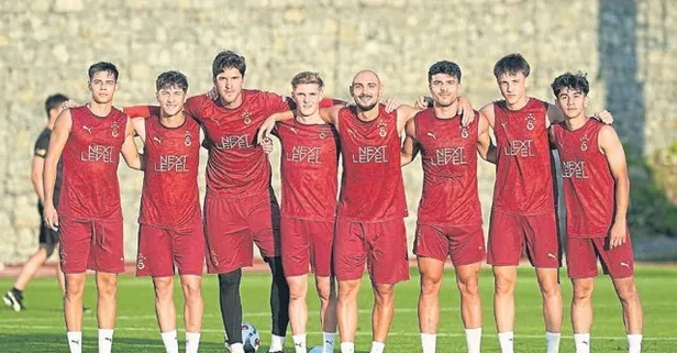 Galatasaray’da yeni sezon hazırlıkları tam kadro devam ediyor