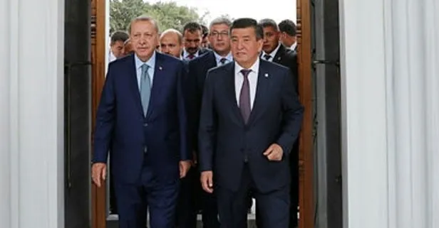 Başkan Erdoğan Kırgızistan’da İmam Serahsi Camisi’ni açtı