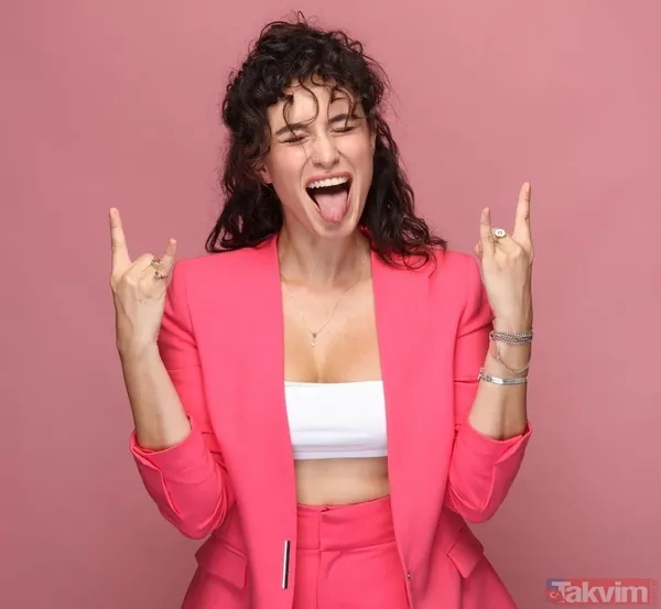 Hande Doğandemir pembe mayosuyla amuda kalktı! Sosyal medyayı kasıp kavurdu o iddialara meydan okudu - 16