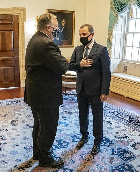 SON DAKİKA: Pompeo, Azerbaycanlı ve Ermeni mevkidaşlarıyla Dağlık Karabağ'ı görüştü-2