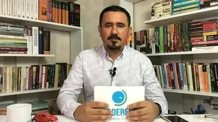 23 Derece isimli hesabın yöneticisi Gökhan Özbek
