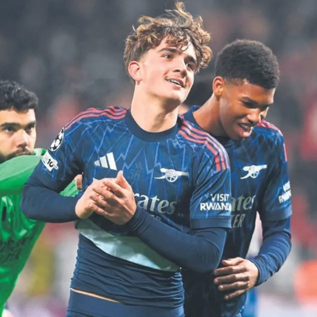 Arsenal seriye bağladı