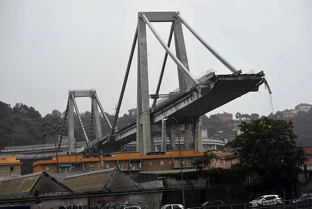 İtalya'da Cenova'da 43 kişiye mezar olan köprüyle ilgili flaş rapor: Yıllarca bakımsız kaldı-1