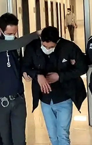 Midesinde taşıdığı uyuşturucu sonu oluyordu! Ankara'da inanılmaz olay