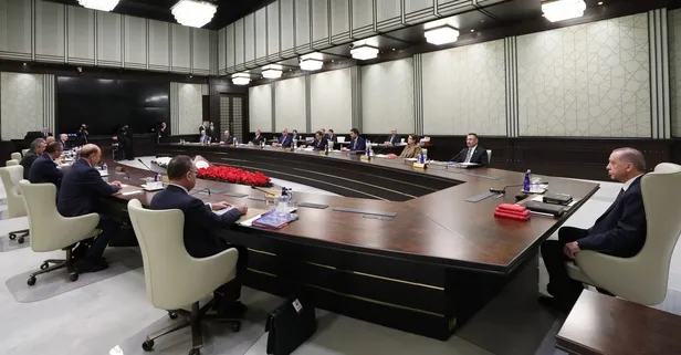 Cumhurbaşkanlığı Külliyesi’nde kritik zirve: Başkan Erdoğan kabineyi topluyor! Terör ve ekonomi masada