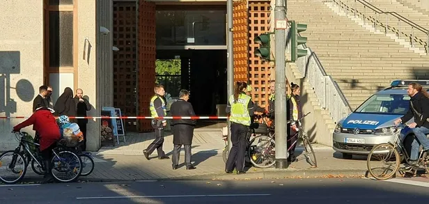 Almanya'daki Diyanet İşleri Türk İslam Birliği Genel Merkezi'ne bomba ihbarı-2