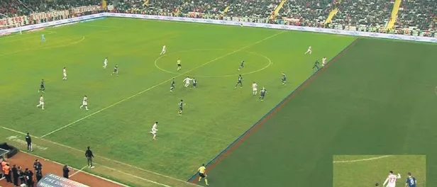 antalyasporun-son-saniyede-attigi-gole-bayrak-kalkti-ortalik-bir-kez-daha-karisti-1672788029032.jpeg Antalyaspor’un son saniyede attığı gole bayrak kalktı, ortalık bir kez daha karıştı-3