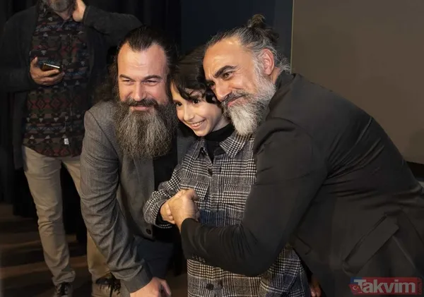 Ebru Şahin Destan dizisi ile hayalini gerçekleştirdi! Takvim.com.tr Destan dizisi galasında işte oyuncular ile çok renkli anlar... - 5