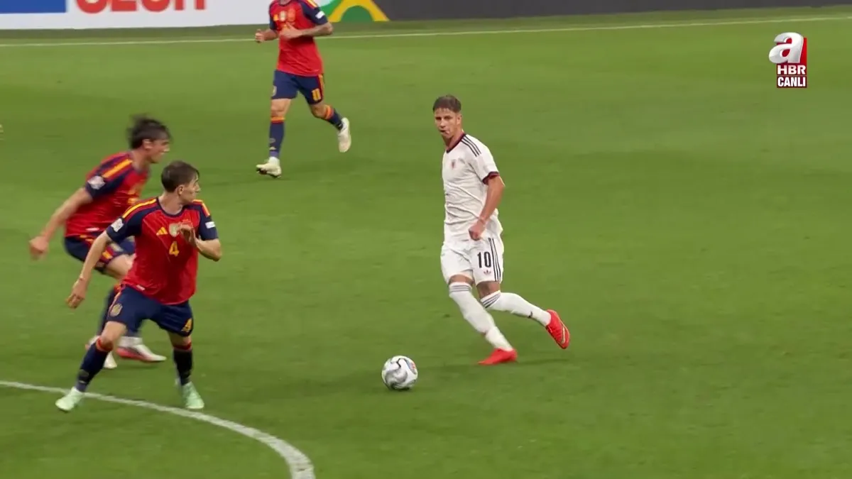 GOL: Jiri Slama | İspanya 2-1 Çekya Uluslar Ligi