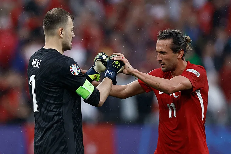 Galatasaray'dan Beşiktaş'a dev çalım! Planlar altüst oldu - 26