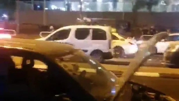 İsrail ile BAE ve Bahreyn arasında normalleşme anlaşmaları imzalanırken İsrail Gazze'den atılan roketle vuruldu
