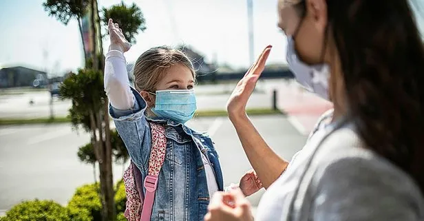 SON DAKİKA: Aileler dikkat! Bakanlıktan yeni koronavirüs rehberi yayımlandı