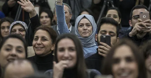 2020 MEB - 20 bin sözleşmeli öğretmen ek atama başvurusu nasıl yapılır? Öğretmen ek atama başvuru şartları ve tarihi...-2