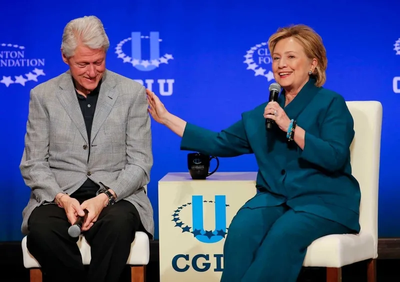 abd-medyasi-epstein-mossad-iliskisini-sakliyor-belgeler-ortada-isin-bill-hillary-clinton-boyutu-santaja-battil-1753521728273.jpeg