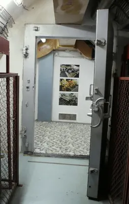 'İstanbul' nükleer sığınağında zamanda yolculuk