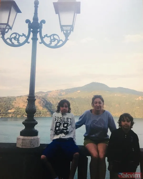 Kuruluş Osman’ın yıldızıyla 21 yıl evli kalmıştı! Bir Gece Masalı’nın Handan’ı Ayşegül Günay’ın ikizlerine bakın! - 20