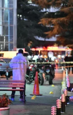 Hastane önünde çatışma! 4 yaralı