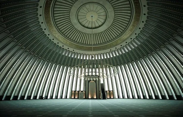 Kar esaretinde geceyi camide geçiren İsrailli Haham Elbom: Camide çok iyi hissettim oradaki insanlar çok iyiydi-4