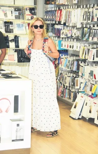 Ece Erken Şafak Mahmut Yazıcıoğlu'nun vefatından sonra aldığı tehdit mesajları ile ilgili soruları yanıtladı