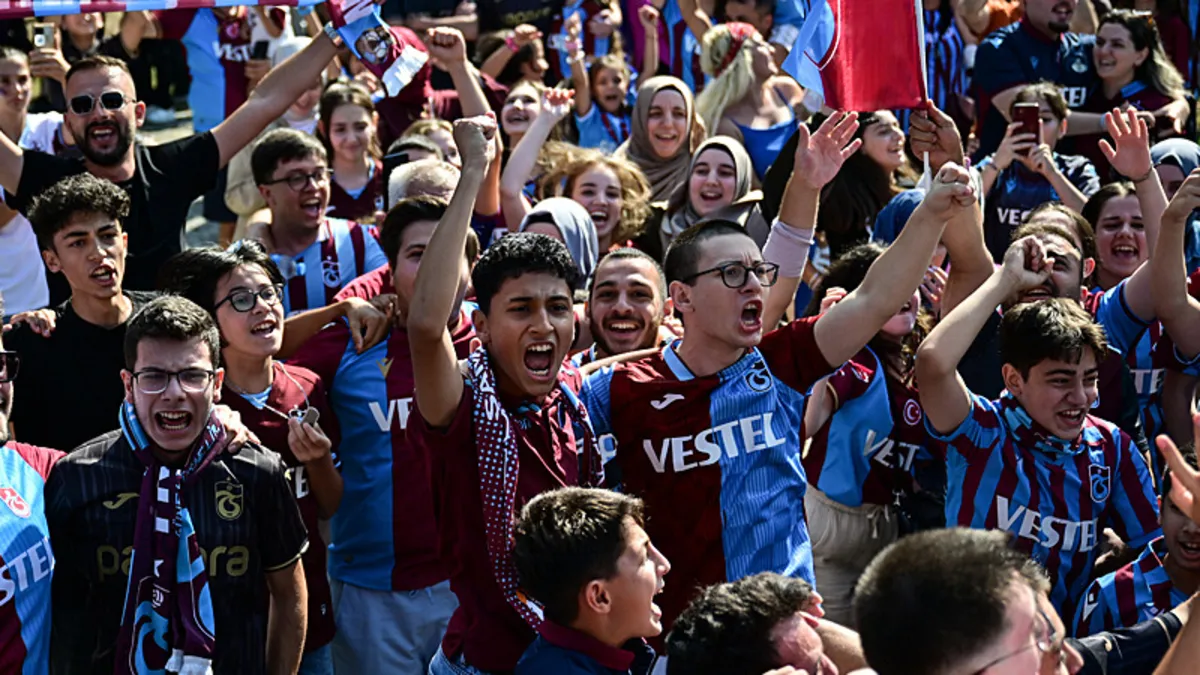 Trabzonspor taraftarlarından 58. yıl kutlaması