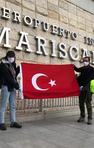 Türkiye'den tarihi tahliye operasyonu: Film sahnesi değil!