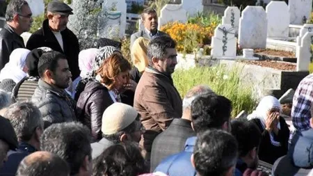 Terörist cenazesine katılan HDP'liye soruşturma-1