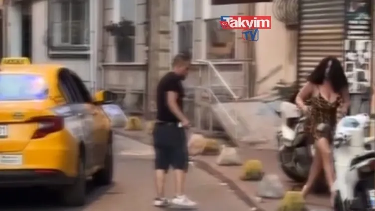 Taksici kadını dövdü! O anlar kamerada!