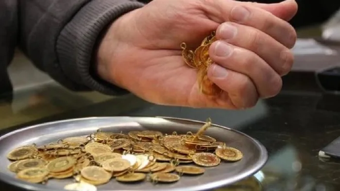 1703750607682.jpeg Gram altında rekor serisi sürüyor! İslam Memiş altın fiyatları için yeni dip seviyesini açıkladı! Yükseliş devam edecek mi?-11