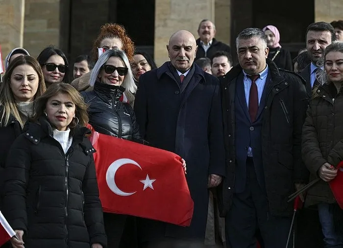 cumhur-ittifakinin-abb-baskan-adayi-turgut-altinoktan-pes-pese-ziyaretler-ankaranin-altin-cagi-baslayacak-1705673331911.jpeg Cumhur İttifakı'nın ABB Başkan Adayı Turgut Altınok'tan peş peşe ziyaretler: Ankara'nın altın çağı başlayacak-4