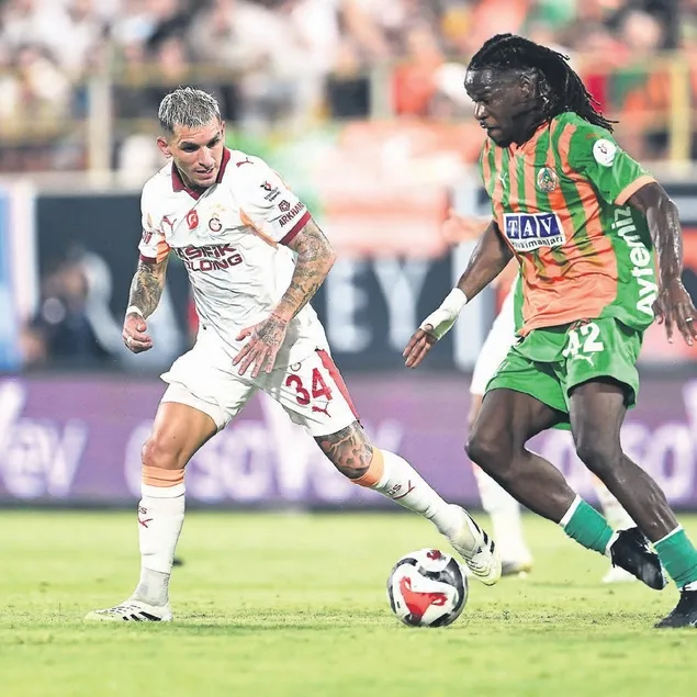 Devre arasında bayılmış!