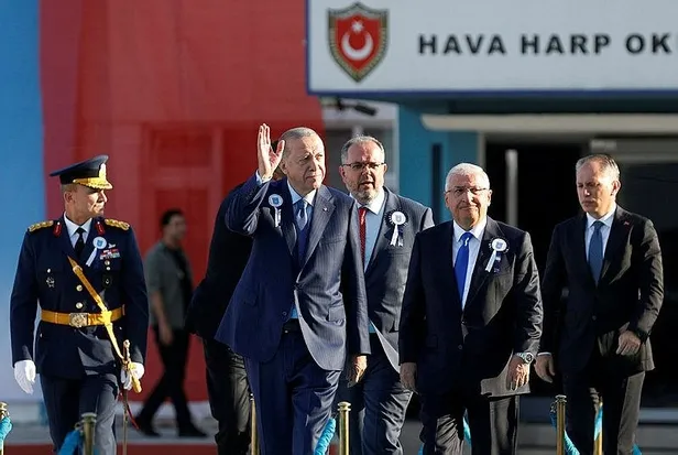 baskan-erdogandan-savunma-sanayide-yerlilik-vurgusu-her-gecen-gun-daha-da-ileriye-gidiyoruz-1693503242253.jpeg Başkan Erdoğan'dan savunma sanayide "yerlilik" vurgusu: Her geçen gün daha da ileriye gidiyoruz-2