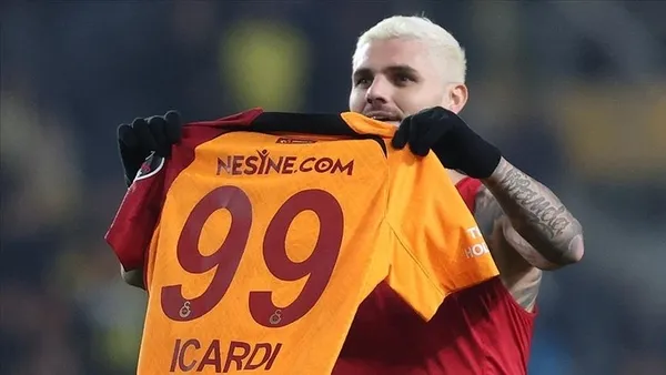 sonucu-merakla-beklenen-derbi-mac-yildizlarinin-da-savasi-olacak-goller-mauro-icardi-ve-vincent-aboubakardan-b-1697670396918.jpeg Sonucu merakla beklenen derbi maç yıldızlarının da savaşı olacak! Goller Mauro Icardi ve Vincent Aboubakar'dan bekleniyor-3