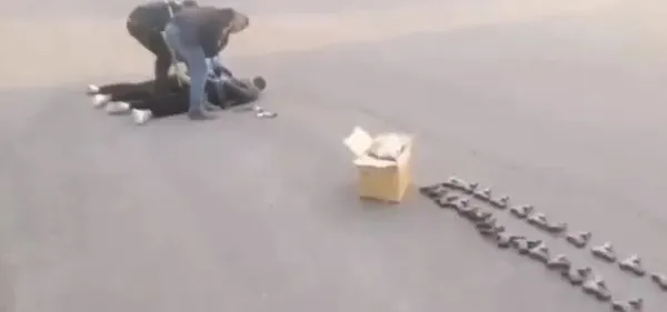 bakan-yerlikaya-duyurdu-66-ilde-mercek-operasyonlari-1699337496475.jpeg Bakan Yerlikaya duyurdu: 66 ilde Mercek Operasyonları-3