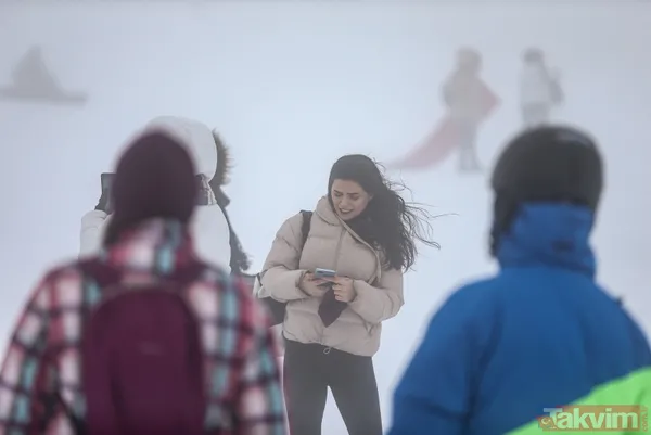 Uludağ'da yoğunluk! Kayak pistleri tıklım tıklım - 7