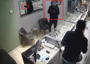 Ordu’da film sahnesi gibi soygun kamerada!